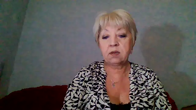 DianaQDream online show from June 2026 02:27:01 AM