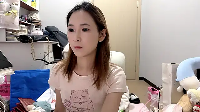 Snapshot of Ann-cookie chatting on May 2026 04:34:01 PM Ann-cookie online show from May 2026 04:34:01 PM
