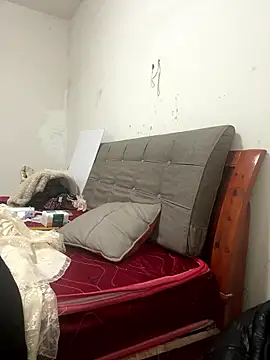 crhong666 online show from January 2026 12:27:02 AM