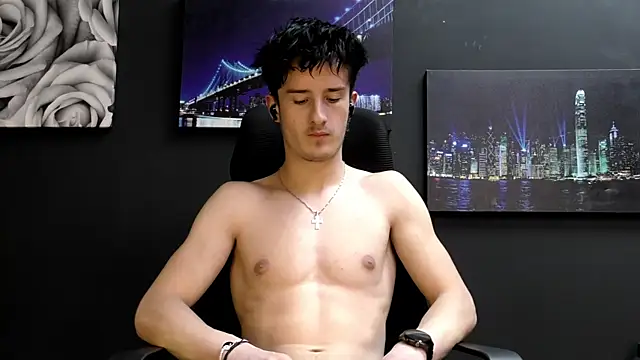 Snapshot of SirReed chatting on February 2026 06:06:01 AM SirReed online show from February 2026 06:06:01 AM