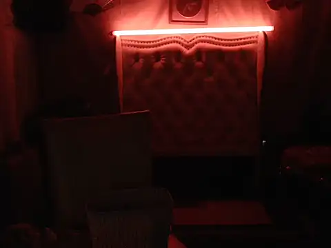 Snapshot of miss_laila_ chatting on September 2025 10:29:01 AM miss laila online show from September 2025 10:29:01 AM