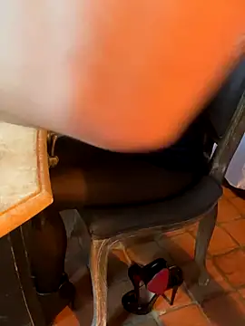 LesAmantsAE2 online show from October 2025 07:37:02 AM