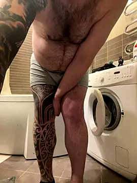 JeffryBoy36 online show from November 2025 07:25:02 PM