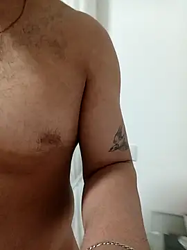 Snapshot of a23c43 chatting on October 2025 11:00:01 AM a23c43 online show from October 2025 11:00:01 AM