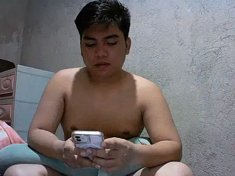 Snapshot of alhex_gay26 chatting on May 2026 03:08:01 PM alhex gay26 online show from May 2026 03:08:01 PM