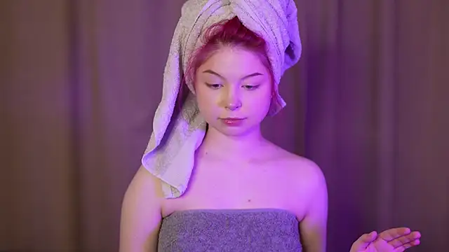 Stella Vanila online show from November 2025 01:26:02 AM