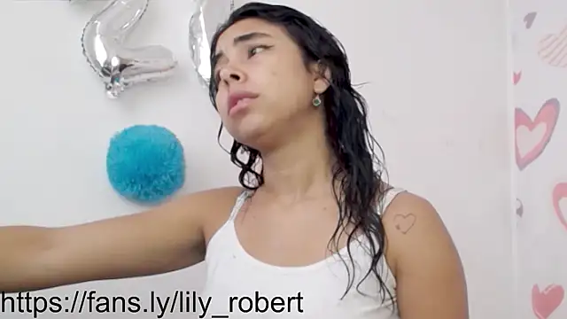 lily robertss  online show from September 2025 03:12:02 PM