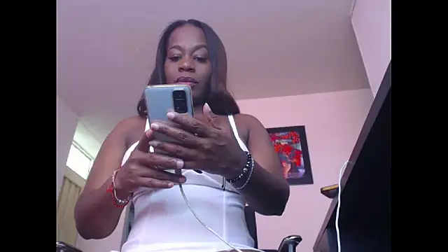 Snapshot of SusanSexy82 chatting on March 2026 02:21:01 PM SusanSexy82 online show from March 2026 02:21:01 PM