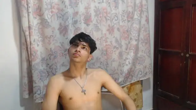 alice julls online show from January 2026 05:27:02 PM