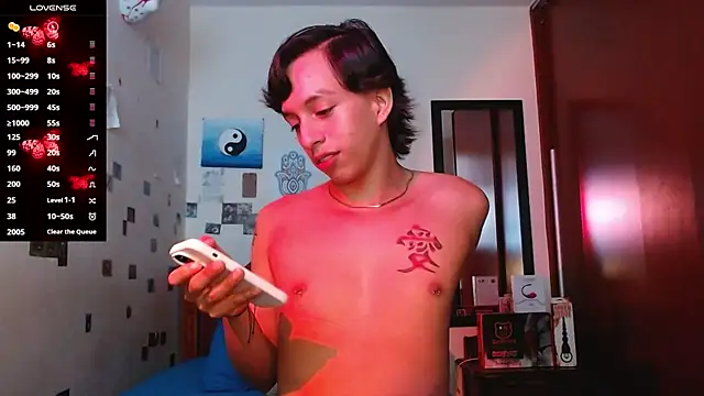 Snapshot of DannyPhantom555 chatting on November 2025 07:35:01 PM DannyPhantom555 online show from November 2025 07:35:01 PM