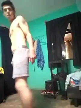 TragicAirplane168 online show from October 2025 03:40:01 PM