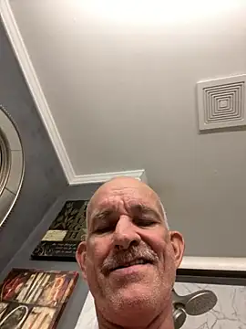 RightSized62 online show from November 2025 02:18:02 PM