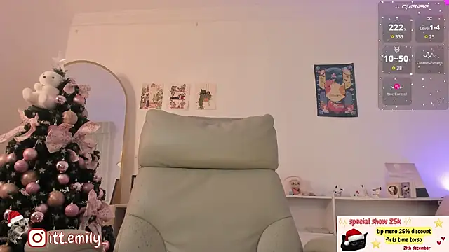 Snapshot of emily_uwu0 chatting on December 2025 01:13:01 AM emily uwu0 online show from December 2025 01:13:01 AM