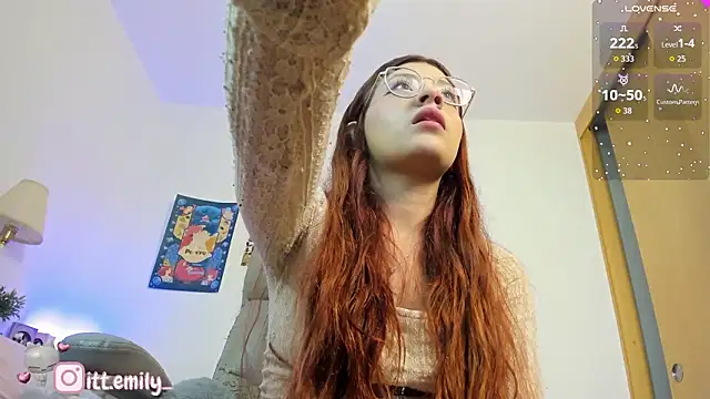 Snapshot of emily_uwu0 chatting on February 2026 01:37:02 AM emily uwu0 online show from February 2026 01:37:02 AM