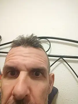 gigolobcn online show from January 2026 05:15:01 PM