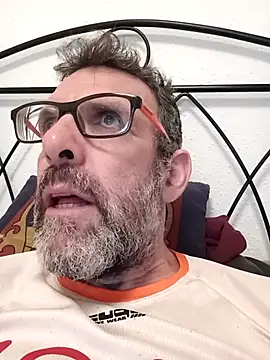 gigolobcn online show from March 2026 06:15:01 PM