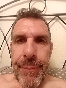 gigolobcn online show from April 2026 03:20:02 AM