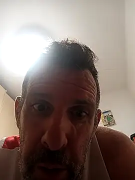 gigolobcn online show from July 2026 02:25:01 AM