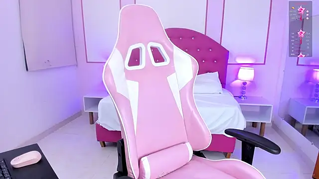 Snapshot of STEFANY_MOLL chatting on November 2025 04:01:02 AM STEFANY MOLL online show from November 2025 04:01:02 AM