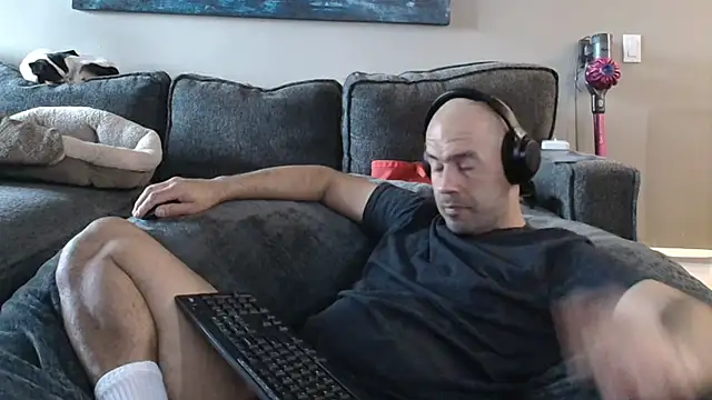 Snapshot of LeeCox chatting on February 2025 05:55:02 PM LeeCox online show from February 2025 05:55:02 PM