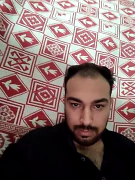 Snapshot of Aliii1657 chatting on December 2025 08:35:01 PM Aliii1657 online show from December 2025 08:35:01 PM