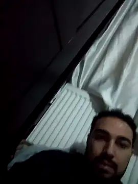 Snapshot of Aliii1657 chatting on January 2026 05:15:02 PM Aliii1657 online show from January 2026 05:15:02 PM