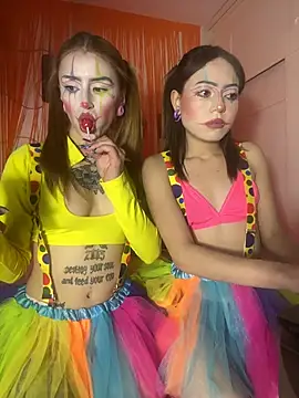 PrettyAmber online show from October 2025 05:25:02 PM