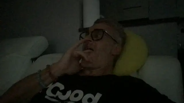 Axl hot online show from July 2026 06:31:01 PM