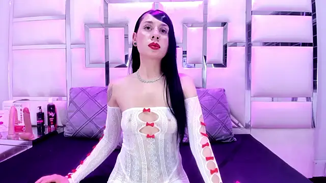 GabrielBrowm online show from June 2026 08:47:01 PM