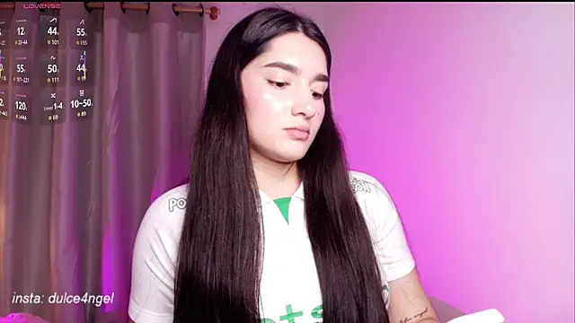 Snapshot of dulceangel__ chatting on December 2025 02:17:01 AM dulceangel online show from December 2025 02:17:01 AM