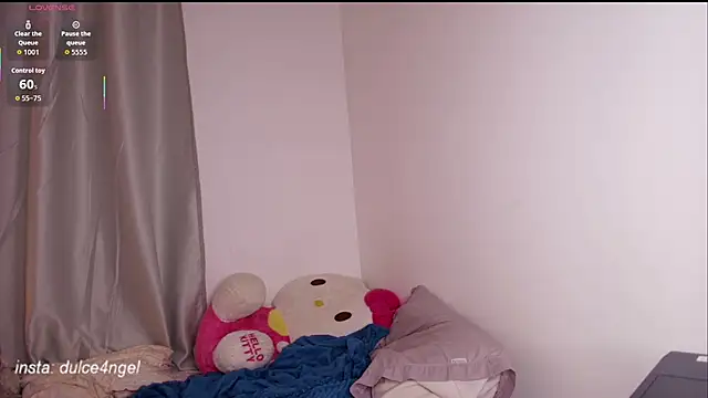 Snapshot of dulceangel__ chatting on December 2025 04:52:02 AM dulceangel online show from December 2025 04:52:02 AM