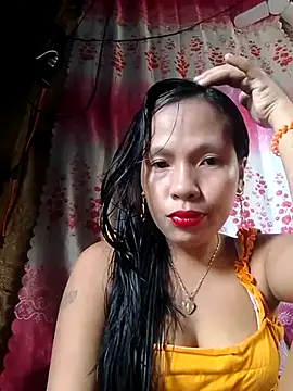 Snapshot of HotNaughtyGirl23 chatting on September 2025 04:25:02 AM HotNaughtyGirl23 online show from September 2025 04:25:02 AM
