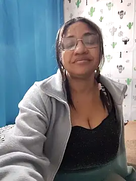 Snapshot of Avannay chatting on September 2025 11:30:01 PM Avannay online show from September 2025 11:30:01 PM