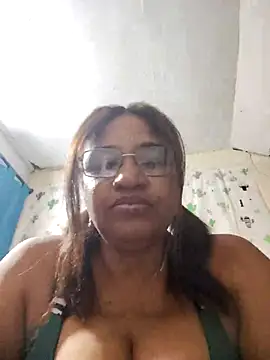 Snapshot of Avannay chatting on February 2026 02:53:01 AM Avannay online show from February 2026 02:53:01 AM