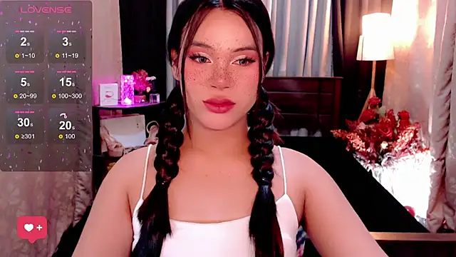 IamRaeganDolls69 online show from September 2025 12:03:02 AM