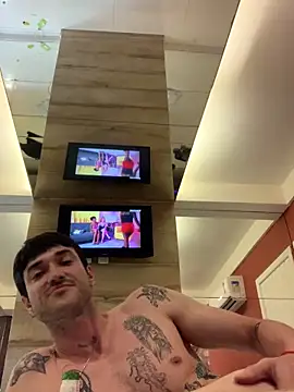 Fubinha online show from December 2025 08:38:02 PM