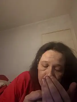 zeousseelphie online show from April 2026 05:36:02 AM