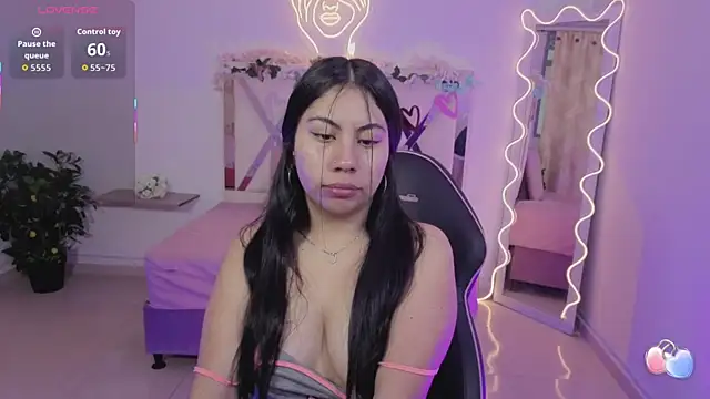 ZURY TAY online show from January 2026 11:45:02 AM