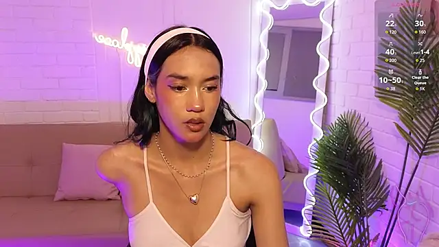 artemiss tay online show from November 2025 07:04:02 PM