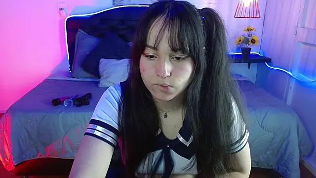 Snapshot of Eymmy_24 chatting on September 2025 02:34:02 AM Eymmy 24 online show from September 2025 02:34:02 AM