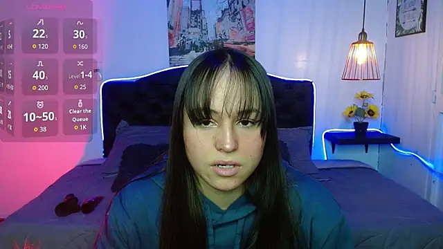 Snapshot of Eymmy_24 chatting on September 2025 03:23:02 AM Eymmy 24 online show from September 2025 03:23:02 AM