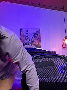 Snapshot of Eymmy_24 chatting on October 2025 11:42:01 AM Eymmy 24 online show from October 2025 11:42:01 AM