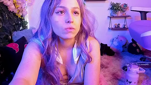 Snapshot of Eymmy_24 chatting on March 2026 07:15:01 AM Eymmy 24 online show from March 2026 07:15:01 AM