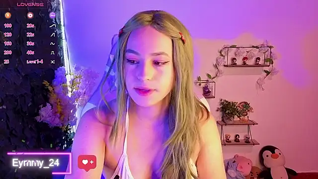 Snapshot of Eymmy_24 chatting on March 2026 11:44:02 PM Eymmy 24 online show from March 2026 11:44:02 PM