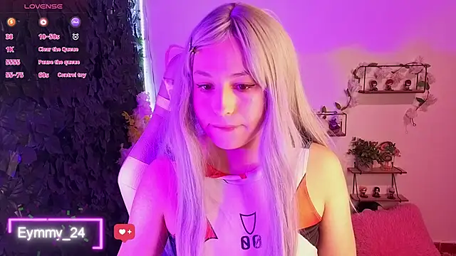 Snapshot of Eymmy_24 chatting on April 2026 01:33:01 AM Eymmy 24 online show from April 2026 01:33:01 AM