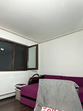 Snapshot of MiaKiittyy chatting on December 2025 01:10:01 AM MiaKiittyy online show from December 2025 01:10:01 AM