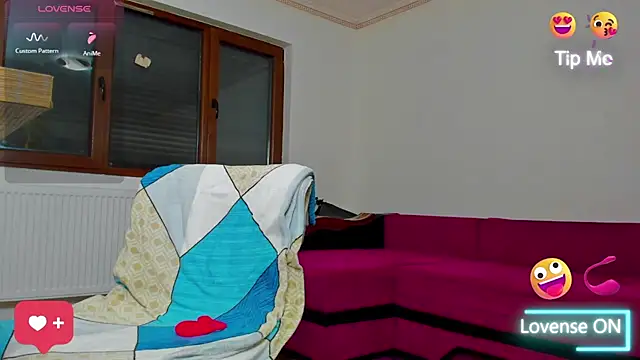 Snapshot of MiaKiittyy chatting on January 2026 08:40:02 PM MiaKiittyy online show from January 2026 08:40:02 PM