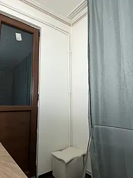 Snapshot of MiaKiittyy chatting on February 2026 10:08:02 PM MiaKiittyy online show from February 2026 10:08:02 PM