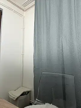 Snapshot of MiaKiittyy chatting on February 2026 11:04:02 PM MiaKiittyy online show from February 2026 11:04:02 PM