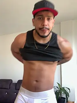 DeimonOficial online show from May 2026 11:49:01 AM
